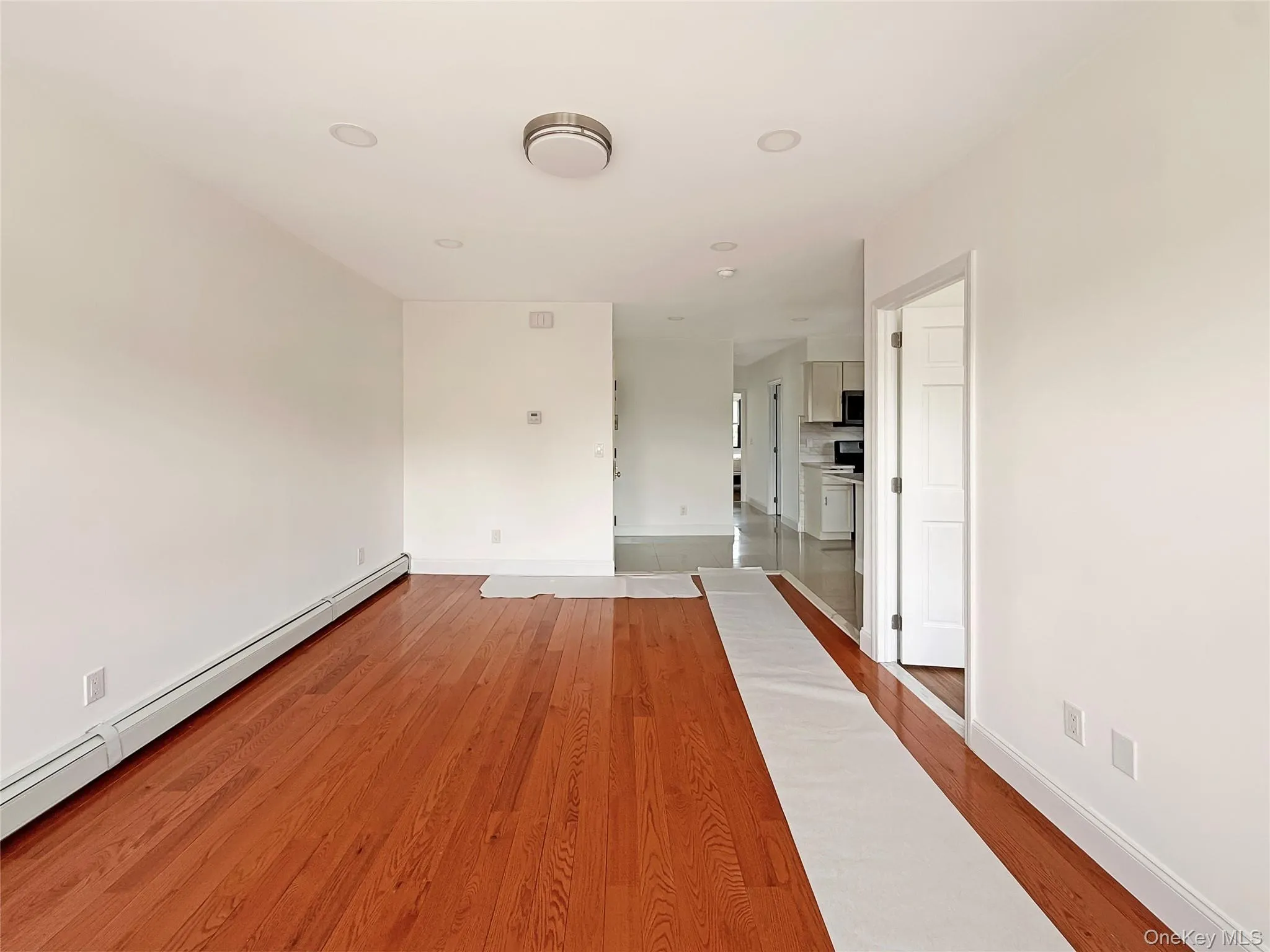 281 234th Street, New York, NY, 3 Bedrooms Bedrooms, 6 Rooms Rooms,2 BathroomsBathrooms,Residential Lease,For Rent,234th,0,1012547 281 234th Street, New York, NY, 3 Bedrooms Bedrooms, 6 Rooms Rooms,2 BathroomsBathrooms,Residential Lease,For Rent,234th,0,1012547