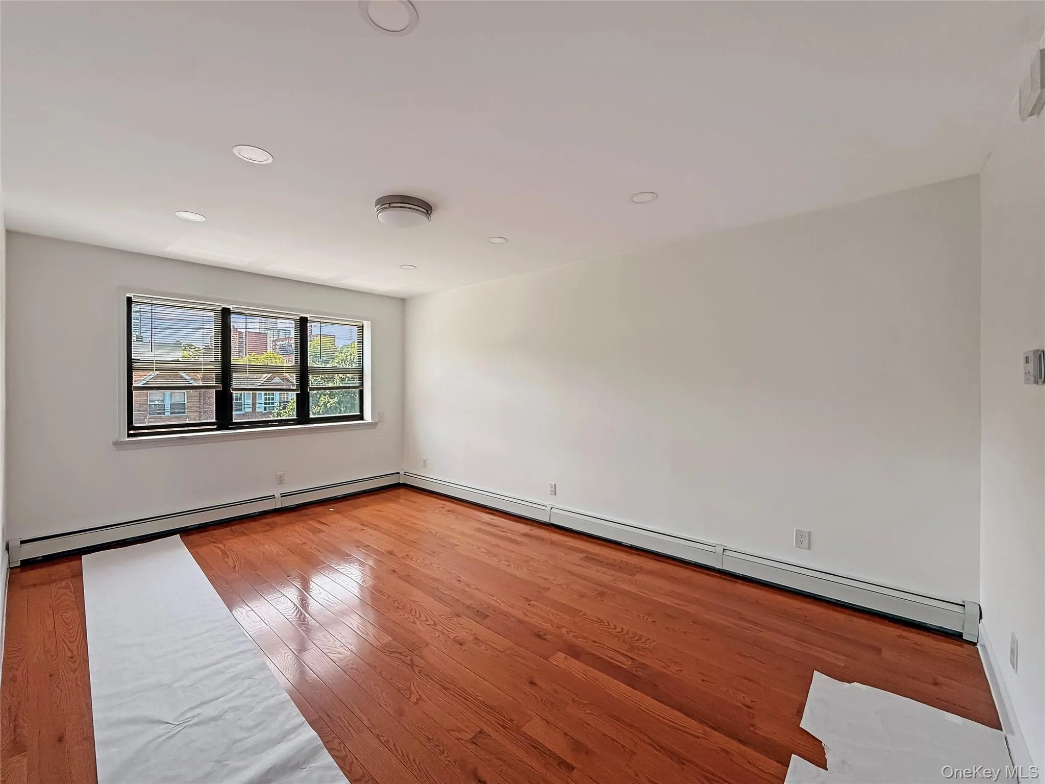281 234th Street, New York, NY, 3 Bedrooms Bedrooms, 6 Rooms Rooms,2 BathroomsBathrooms,Residential Lease,For Rent,234th,0,1012547 281 234th Street, New York, NY, 3 Bedrooms Bedrooms, 6 Rooms Rooms,2 BathroomsBathrooms,Residential Lease,For Rent,234th,0,1012547