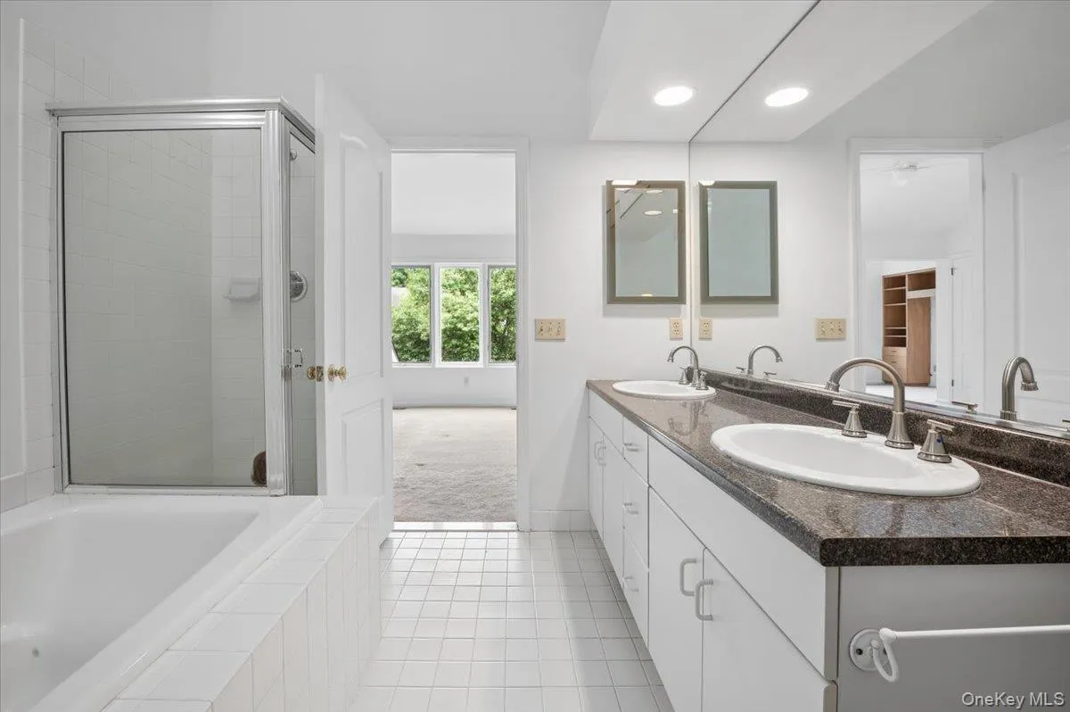 8 Oakcrest Lane, Greenburgh, NY, 2 Bedrooms Bedrooms, 7 Rooms Rooms,2 BathroomsBathrooms,Residential,For Rent,Oakcrest,0,KEY1012549 8 Oakcrest Lane, Greenburgh, NY, 2 Bedrooms Bedrooms, 7 Rooms Rooms,2 BathroomsBathrooms,Residential,For Rent,Oakcrest,0,KEY1012549