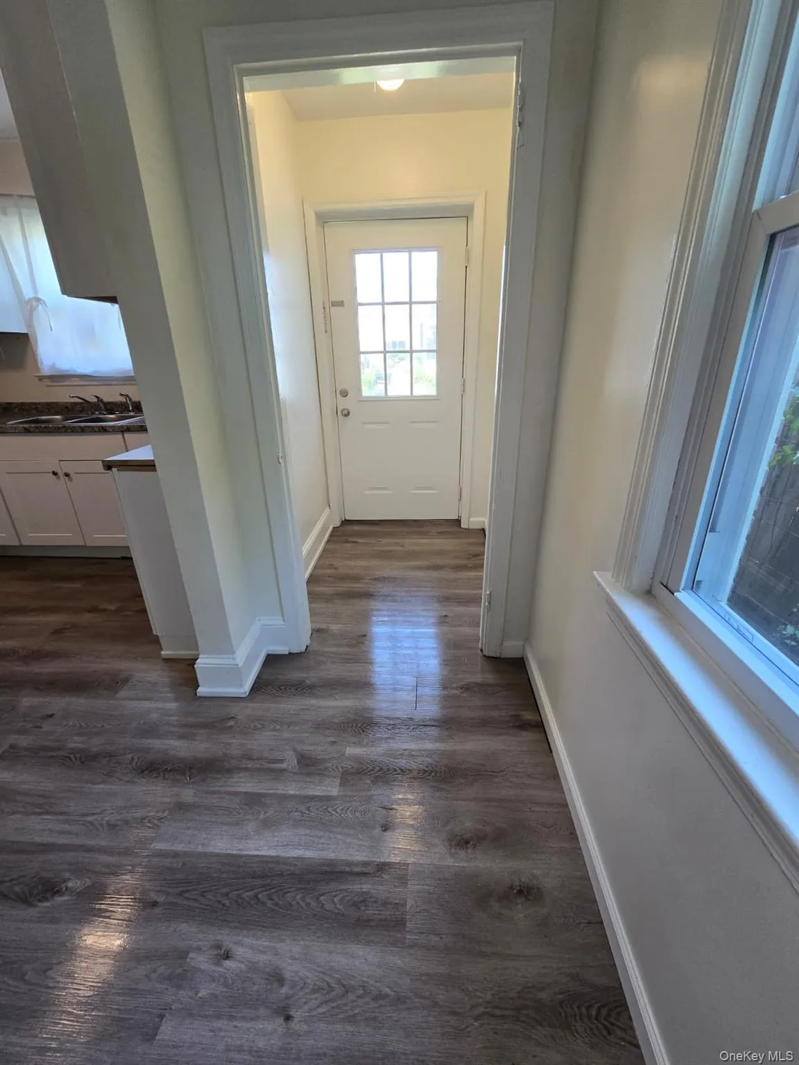 42 Quassaick Avenue, New Windsor, NY, 2 Bedrooms Bedrooms, 4 Rooms Rooms,1 BathroomBathrooms,Residential Lease,For Rent,Quassaick,0,1012551 42 Quassaick Avenue, New Windsor, NY, 2 Bedrooms Bedrooms, 4 Rooms Rooms,1 BathroomBathrooms,Residential Lease,For Rent,Quassaick,0,1012551
