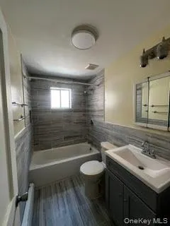 917 East 82nd Street, New York, NY, 3 Bedrooms Bedrooms, 7 Rooms Rooms,2 BathroomsBathrooms,Residential Lease,For Rent,East 82nd,0,1012552 917 East 82nd Street, New York, NY, 3 Bedrooms Bedrooms, 7 Rooms Rooms,2 BathroomsBathrooms,Residential Lease,For Rent,East 82nd,0,1012552