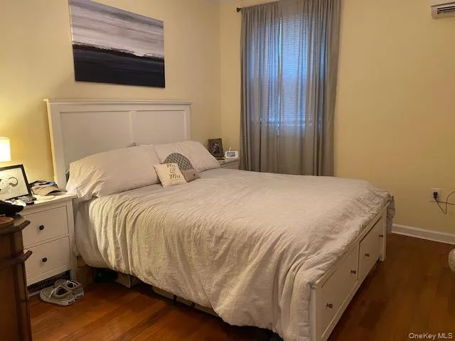 40-11 214th Place, New York, NY, 2 Bedrooms Bedrooms, 5 Rooms Rooms,2 BathroomsBathrooms,Residential Lease,For Rent,214th,0,1012554 40-11 214th Place, New York, NY, 2 Bedrooms Bedrooms, 5 Rooms Rooms,2 BathroomsBathrooms,Residential Lease,For Rent,214th,0,1012554
