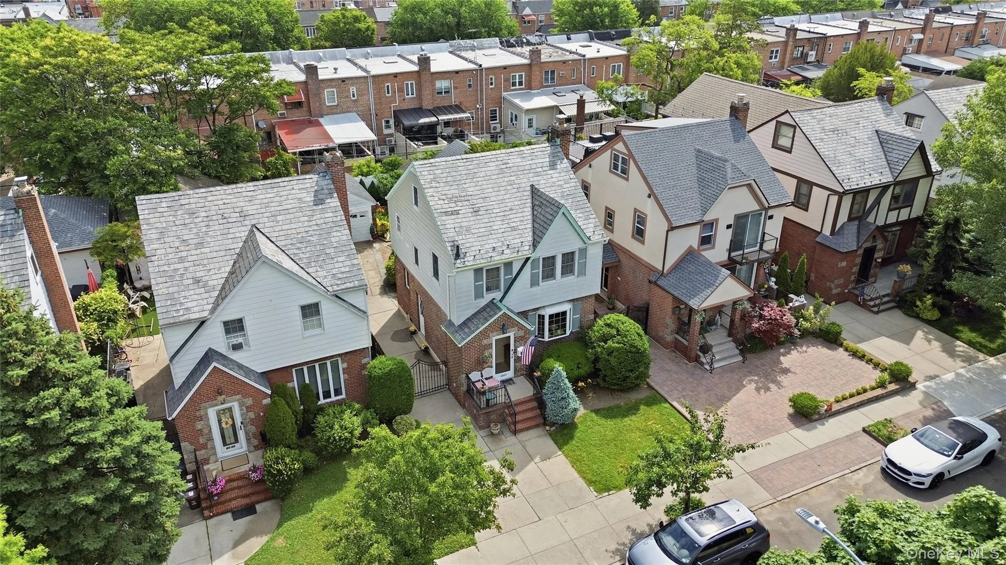 6033 69th Lane, New York, NY, 3 Bedrooms Bedrooms, 6 Rooms Rooms,2 BathroomsBathrooms,Residential,For Rent,69th,0,1012555 6033 69th Lane, New York, NY, 3 Bedrooms Bedrooms, 6 Rooms Rooms,2 BathroomsBathrooms,Residential,For Rent,69th,0,1012555