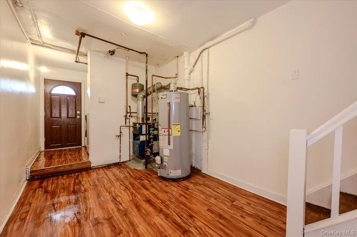 2368 Woodhull Avenue, New York, NY, 3 Bedrooms Bedrooms, 10 Rooms Rooms,2 BathroomsBathrooms,Residential,For Rent,Woodhull,0,1012557 2368 Woodhull Avenue, New York, NY, 3 Bedrooms Bedrooms, 10 Rooms Rooms,2 BathroomsBathrooms,Residential,For Rent,Woodhull,0,1012557