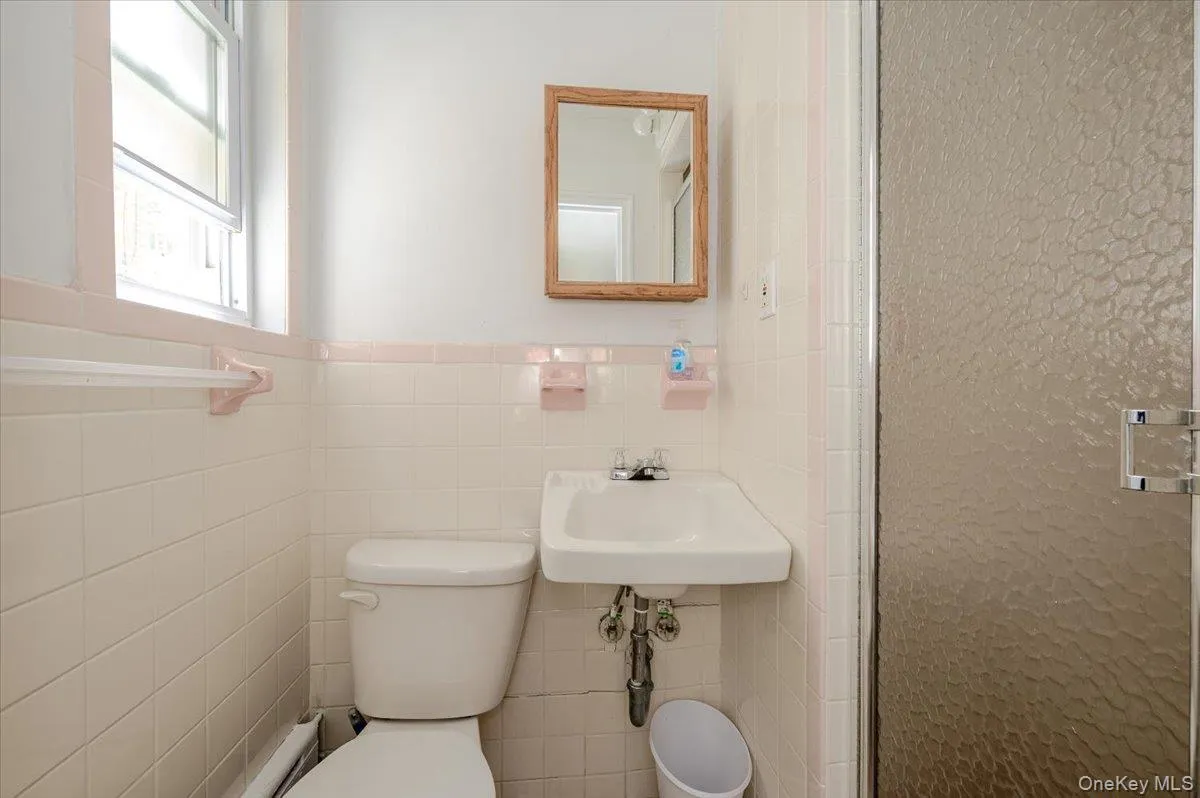 2368 Woodhull Avenue, New York, NY, 3 Bedrooms Bedrooms, 10 Rooms Rooms,2 BathroomsBathrooms,Residential,For Rent,Woodhull,0,1012557 2368 Woodhull Avenue, New York, NY, 3 Bedrooms Bedrooms, 10 Rooms Rooms,2 BathroomsBathrooms,Residential,For Rent,Woodhull,0,1012557