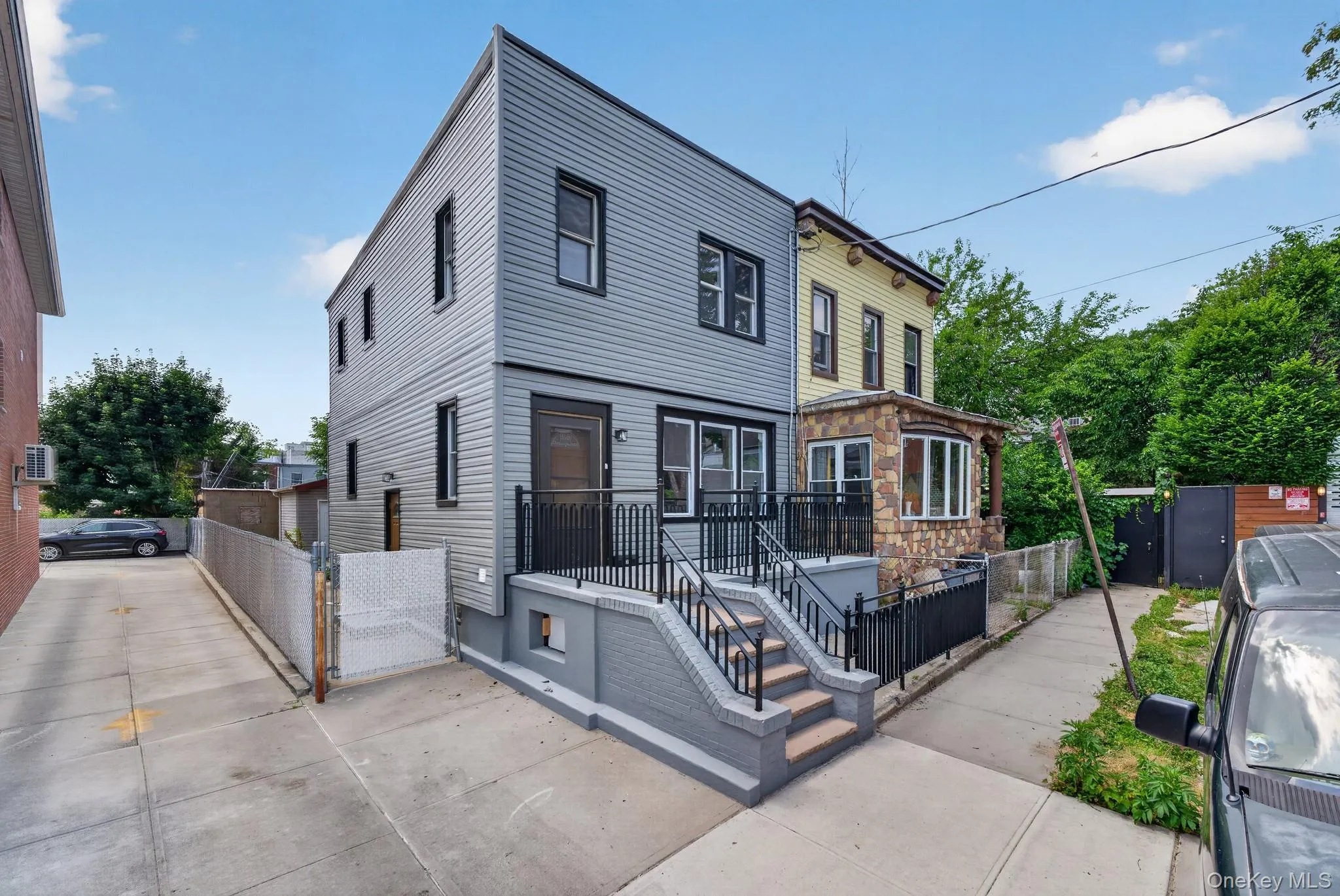 33 Cox Place, New York, NY, 3 Bedrooms Bedrooms, 12 Rooms Rooms,2 BathroomsBathrooms,Residential,For Rent,Cox,0,1012560 33 Cox Place, New York, NY, 3 Bedrooms Bedrooms, 12 Rooms Rooms,2 BathroomsBathrooms,Residential,For Rent,Cox,0,1012560