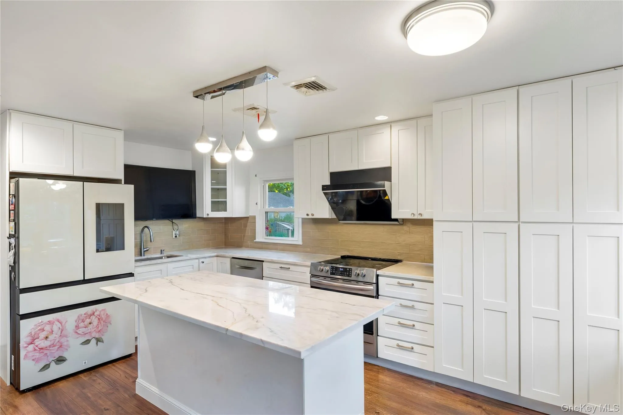 36 Richmond Street, Oyster Bay, NY, 5 Bedrooms Bedrooms, 9 Rooms Rooms,2 BathroomsBathrooms,Residential,For Rent,Richmond,0,1012561 36 Richmond Street, Oyster Bay, NY, 5 Bedrooms Bedrooms, 9 Rooms Rooms,2 BathroomsBathrooms,Residential,For Rent,Richmond,0,1012561