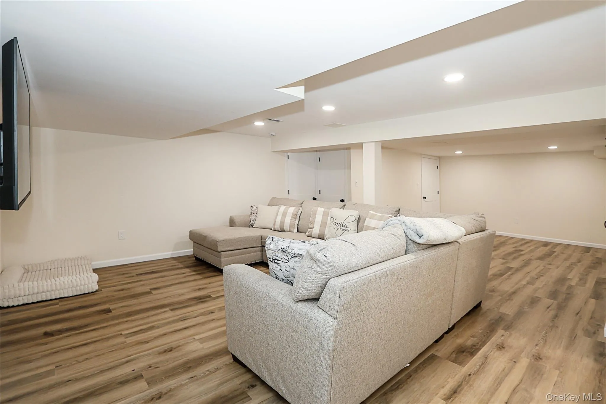 273 Sugar Toms Lane, Oyster Bay, NY, 5 Bedrooms Bedrooms, 9 Rooms Rooms,3 BathroomsBathrooms,Residential,For Rent,Sugar Toms,0,1012563 273 Sugar Toms Lane, Oyster Bay, NY, 5 Bedrooms Bedrooms, 9 Rooms Rooms,3 BathroomsBathrooms,Residential,For Rent,Sugar Toms,0,1012563
