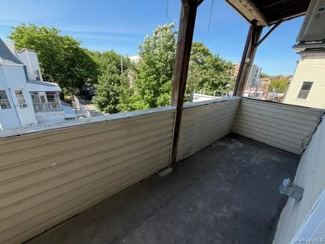 667 Morris Park Avenue, New York, NY, 3 Bedrooms Bedrooms, 6 Rooms Rooms,1 BathroomBathrooms,Residential Lease,For Rent,Morris Park,0,1012564 667 Morris Park Avenue, New York, NY, 3 Bedrooms Bedrooms, 6 Rooms Rooms,1 BathroomBathrooms,Residential Lease,For Rent,Morris Park,0,1012564