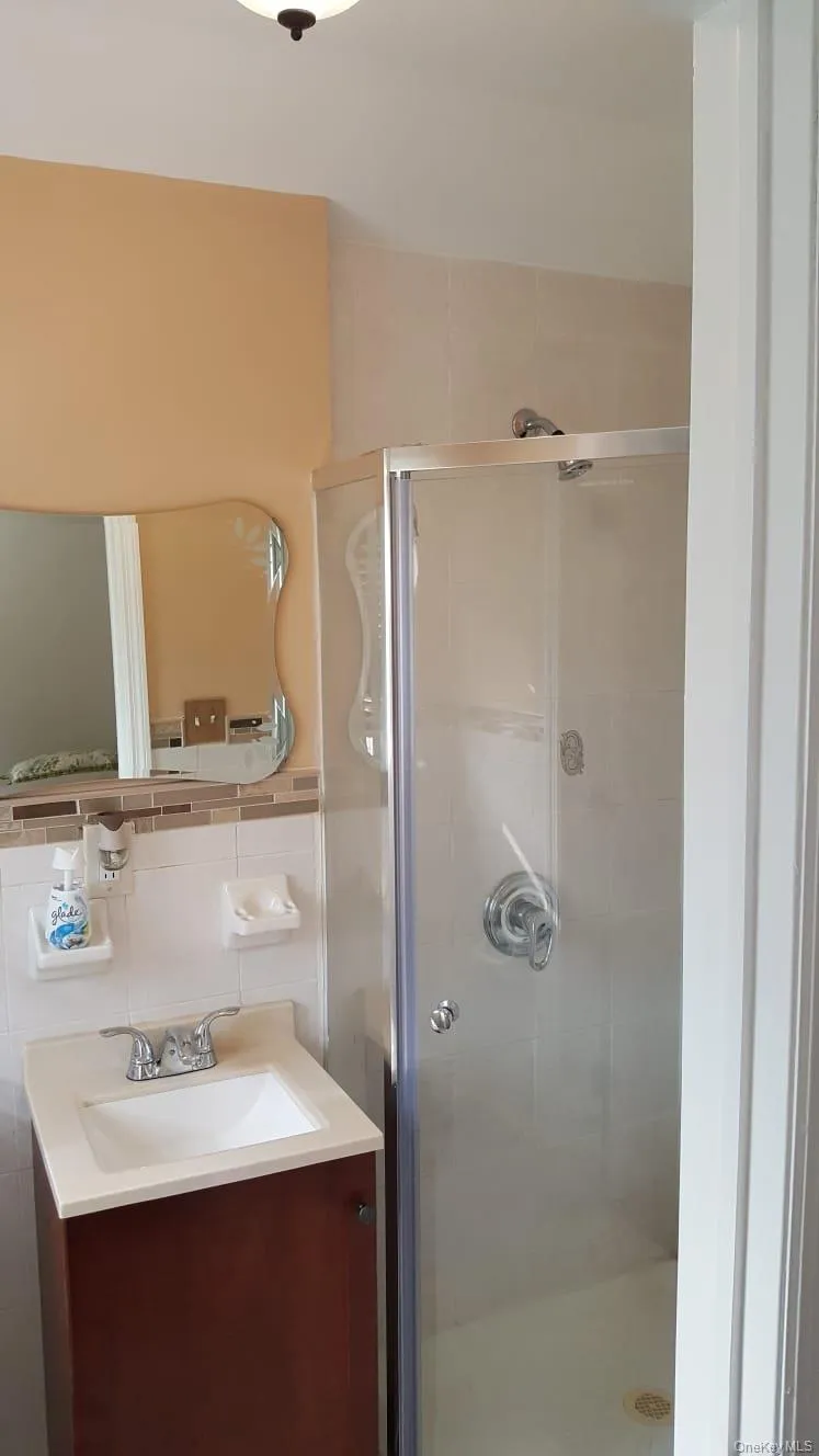 116-18 Marsden Street, New York, NY, 3 Bedrooms Bedrooms, 10 Rooms Rooms,2 BathroomsBathrooms,Residential,For Rent,Marsden,0,1012565 116-18 Marsden Street, New York, NY, 3 Bedrooms Bedrooms, 10 Rooms Rooms,2 BathroomsBathrooms,Residential,For Rent,Marsden,0,1012565