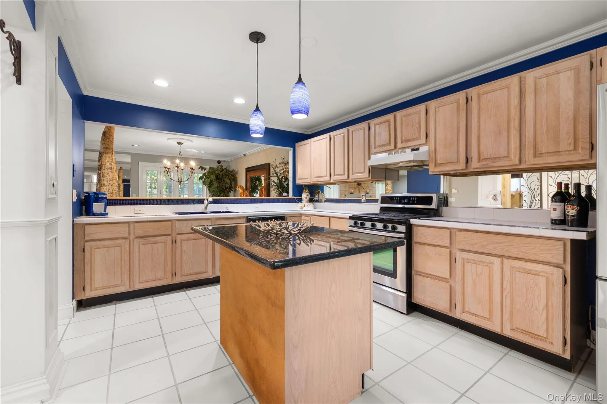 23 Stone Gate Court, Smithtown, NY, 3 Bedrooms Bedrooms, 6 Rooms Rooms,2 BathroomsBathrooms,Residential,For Rent,Stone Gate,0,1012569 23 Stone Gate Court, Smithtown, NY, 3 Bedrooms Bedrooms, 6 Rooms Rooms,2 BathroomsBathrooms,Residential,For Rent,Stone Gate,0,1012569