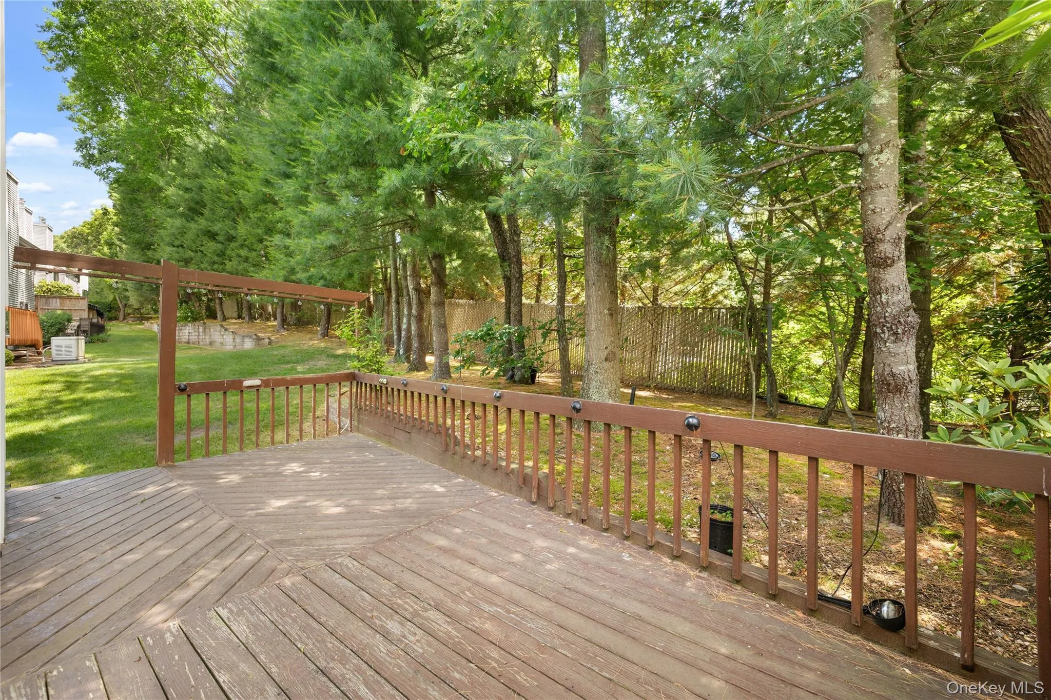 Deck Deck
