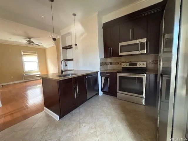 40-11 214th Place, New York, NY, 1 Bedroom Bedrooms, 3 Rooms Rooms,1 BathroomBathrooms,Residential Lease,For Rent,214th,0,1012574 40-11 214th Place, New York, NY, 1 Bedroom Bedrooms, 3 Rooms Rooms,1 BathroomBathrooms,Residential Lease,For Rent,214th,0,1012574