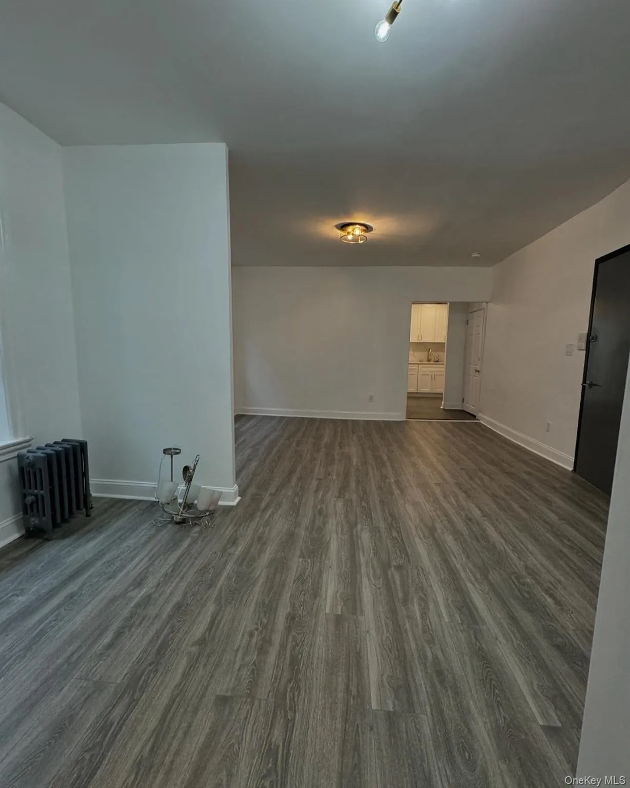 742 Sheffield Avenue, New York, NY, 3 Bedrooms Bedrooms, 5 Rooms Rooms,1 BathroomBathrooms,Residential Lease,For Rent,Sheffield,0,1012575 742 Sheffield Avenue, New York, NY, 3 Bedrooms Bedrooms, 5 Rooms Rooms,1 BathroomBathrooms,Residential Lease,For Rent,Sheffield,0,1012575