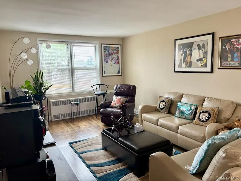 530 Dubois Avenue, Hempstead, NY, 2 Bedrooms Bedrooms, 5 Rooms Rooms,1 BathroomBathrooms,Residential,For Rent,Dubois,0,1012579 530 Dubois Avenue, Hempstead, NY, 2 Bedrooms Bedrooms, 5 Rooms Rooms,1 BathroomBathrooms,Residential,For Rent,Dubois,0,1012579