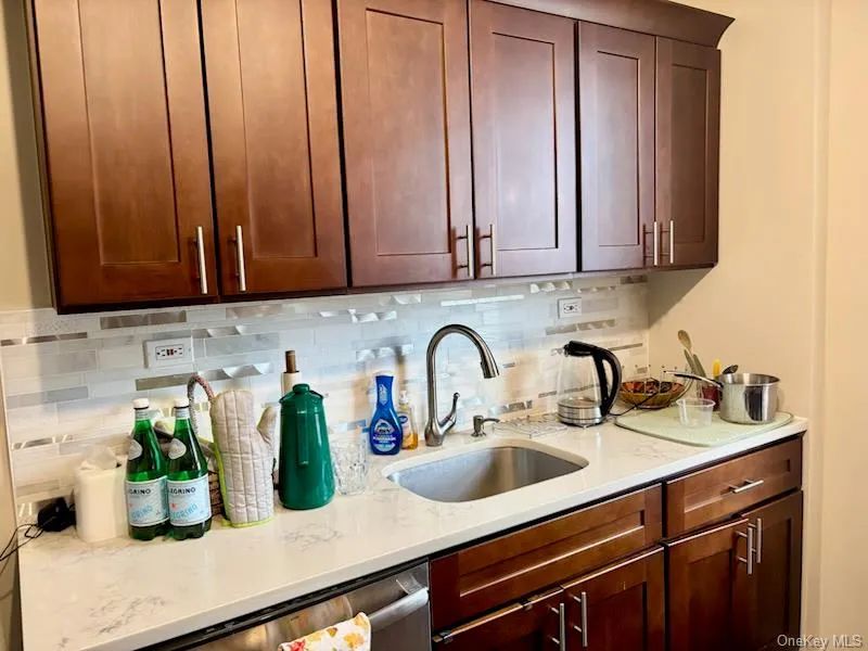 530 Dubois Avenue, Hempstead, NY, 2 Bedrooms Bedrooms, 5 Rooms Rooms,1 BathroomBathrooms,Residential,For Rent,Dubois,0,1012579 530 Dubois Avenue, Hempstead, NY, 2 Bedrooms Bedrooms, 5 Rooms Rooms,1 BathroomBathrooms,Residential,For Rent,Dubois,0,1012579
