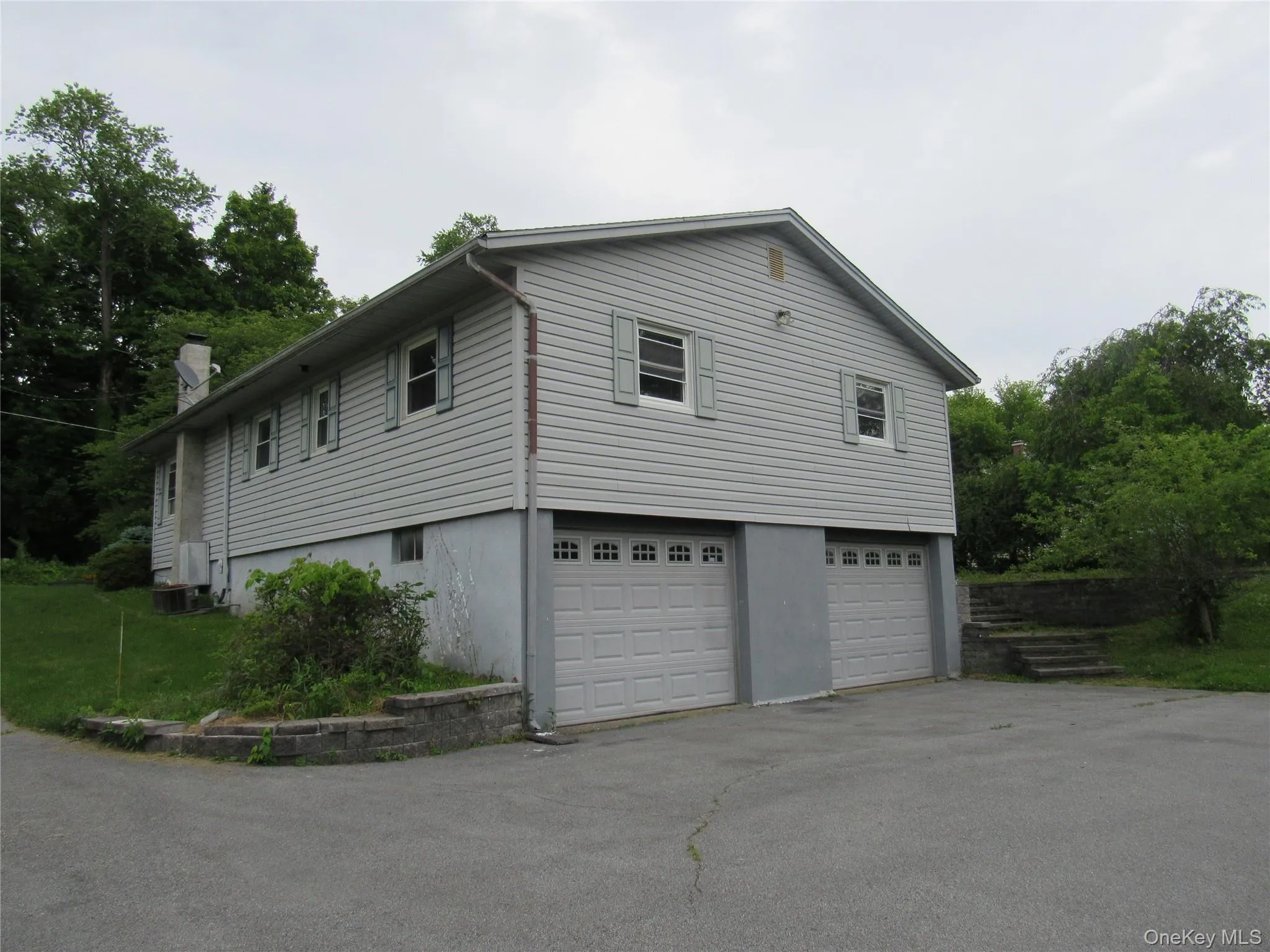 6 Meadow Avenue, Blooming Grove, NY, 3 Bedrooms Bedrooms, 6 Rooms Rooms,1 BathroomBathrooms,Residential,For Rent,Meadow,0,1012580 6 Meadow Avenue, Blooming Grove, NY, 3 Bedrooms Bedrooms, 6 Rooms Rooms,1 BathroomBathrooms,Residential,For Rent,Meadow,0,1012580