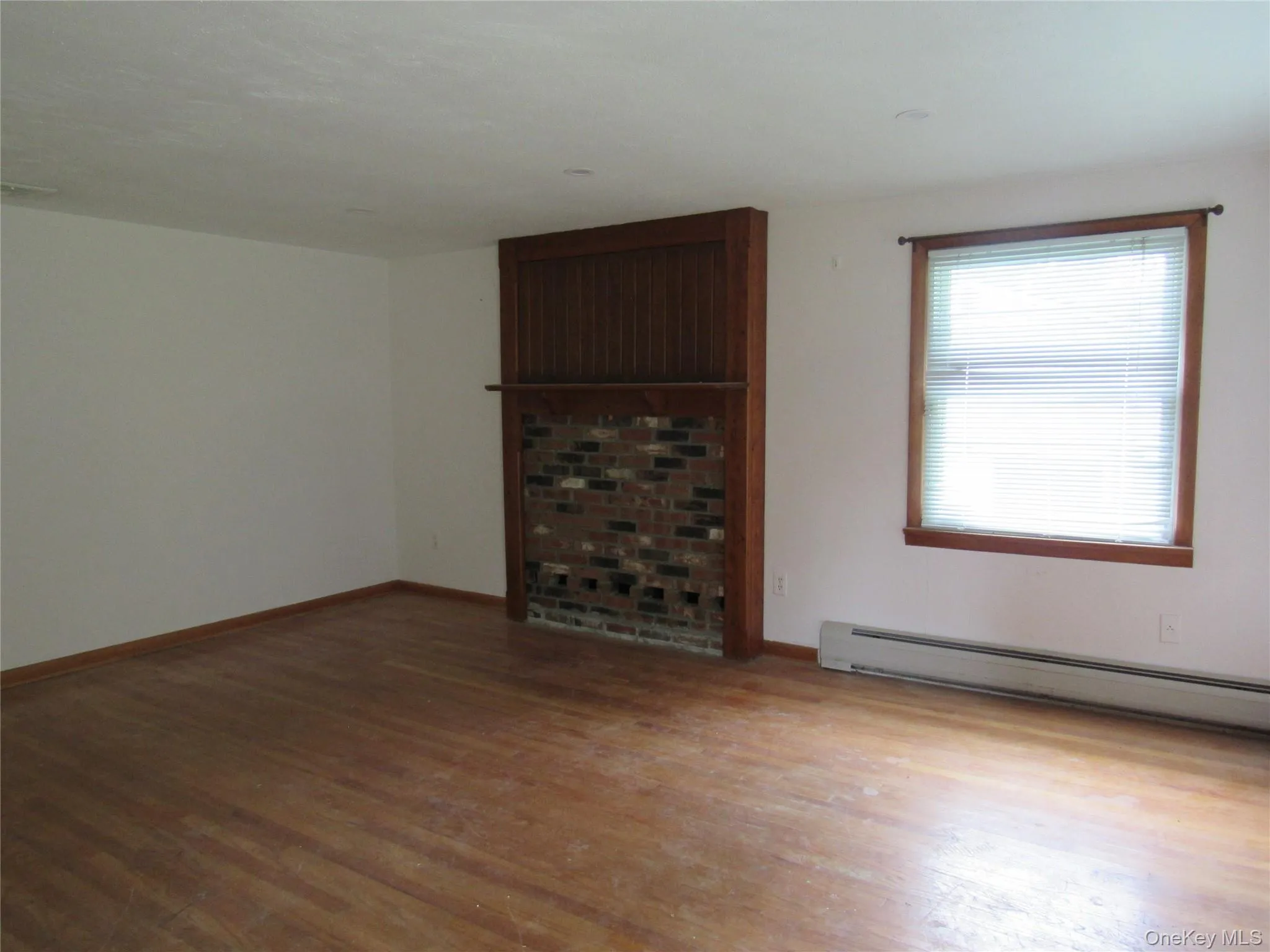 6 Meadow Avenue, Blooming Grove, NY, 3 Bedrooms Bedrooms, 6 Rooms Rooms,1 BathroomBathrooms,Residential,For Rent,Meadow,0,1012580 6 Meadow Avenue, Blooming Grove, NY, 3 Bedrooms Bedrooms, 6 Rooms Rooms,1 BathroomBathrooms,Residential,For Rent,Meadow,0,1012580