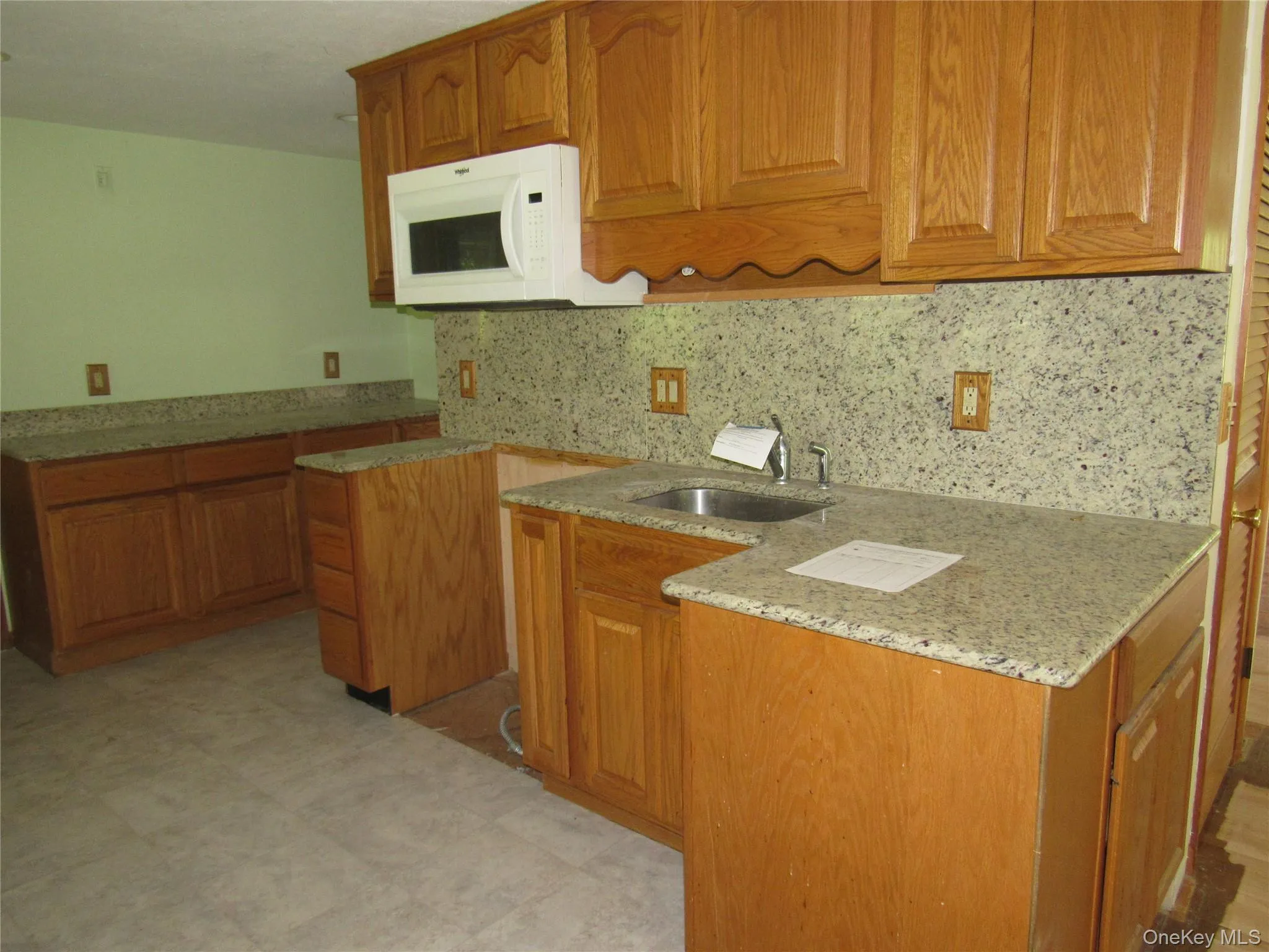 6 Meadow Avenue, Blooming Grove, NY, 3 Bedrooms Bedrooms, 6 Rooms Rooms,1 BathroomBathrooms,Residential,For Rent,Meadow,0,1012580 6 Meadow Avenue, Blooming Grove, NY, 3 Bedrooms Bedrooms, 6 Rooms Rooms,1 BathroomBathrooms,Residential,For Rent,Meadow,0,1012580