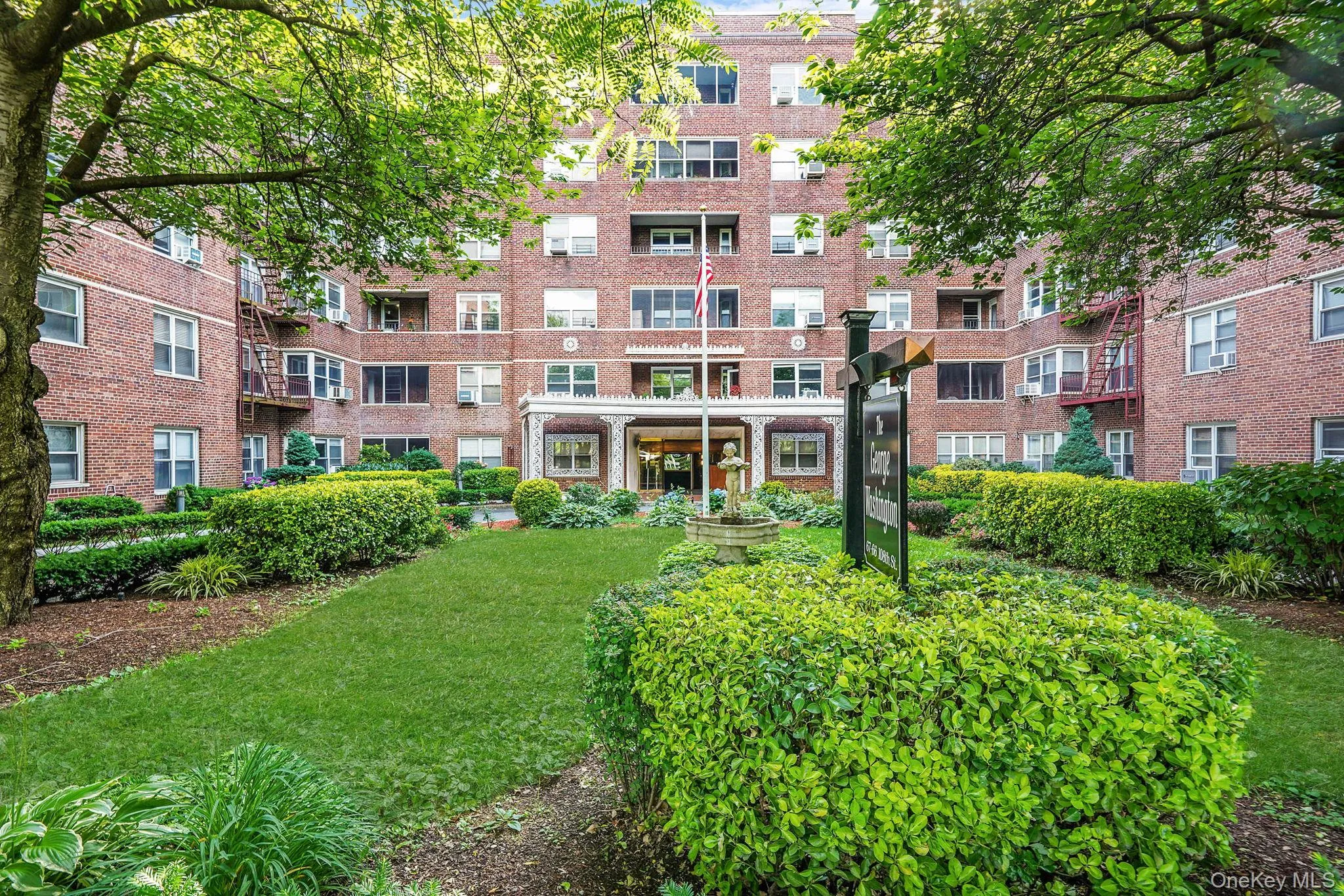 67-66 108th Street, New York, NY, 1 Bedroom Bedrooms, 4 Rooms Rooms,1 BathroomBathrooms,Residential,For Rent,108th,0,1012584 67-66 108th Street, New York, NY, 1 Bedroom Bedrooms, 4 Rooms Rooms,1 BathroomBathrooms,Residential,For Rent,108th,0,1012584