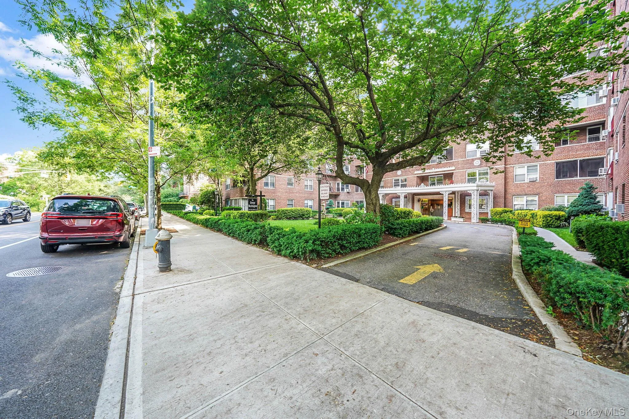 67-66 108th Street, New York, NY, 1 Bedroom Bedrooms, 4 Rooms Rooms,1 BathroomBathrooms,Residential,For Rent,108th,0,1012584 67-66 108th Street, New York, NY, 1 Bedroom Bedrooms, 4 Rooms Rooms,1 BathroomBathrooms,Residential,For Rent,108th,0,1012584