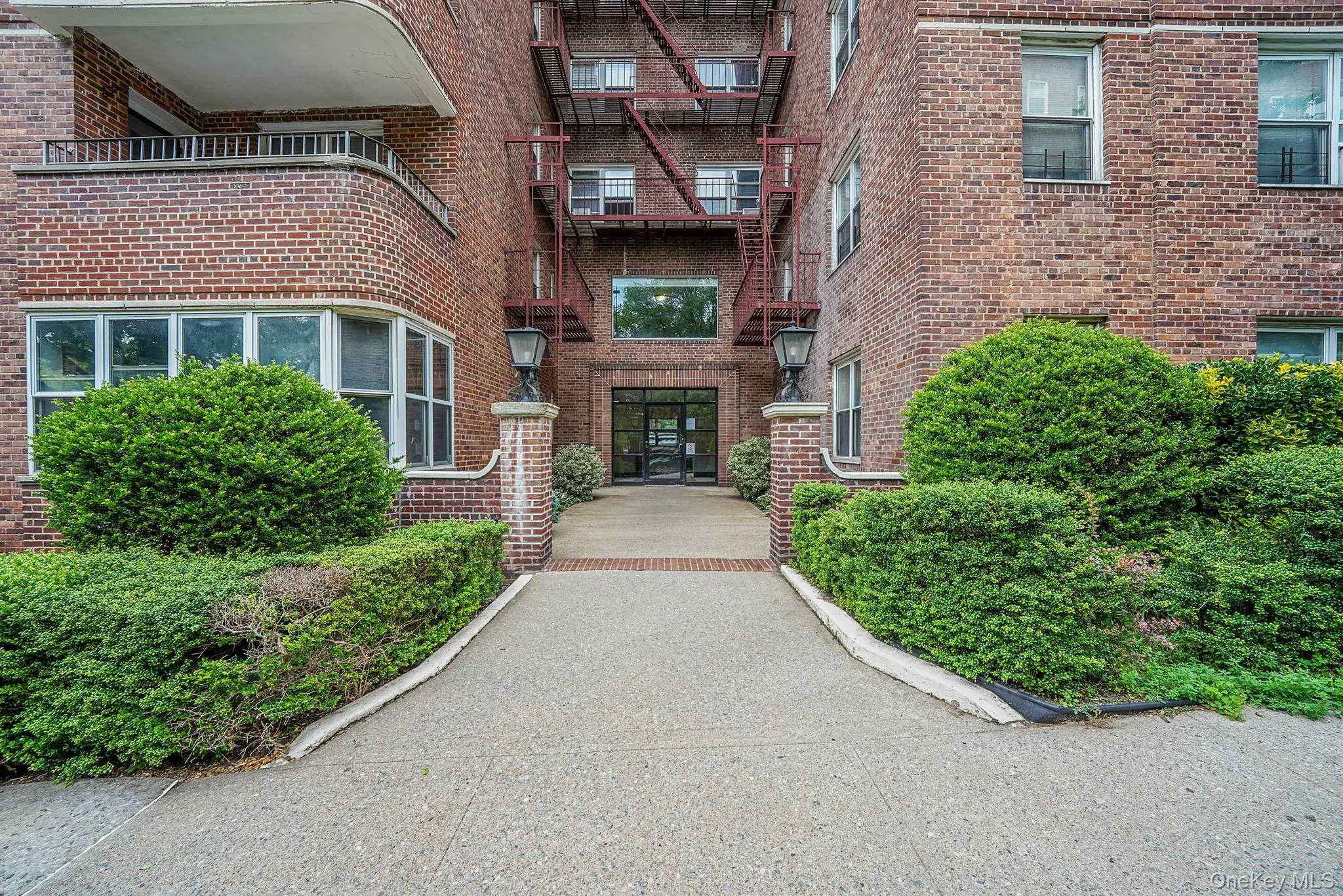 67-66 108th Street, New York, NY, 1 Bedroom Bedrooms, 4 Rooms Rooms,1 BathroomBathrooms,Residential,For Rent,108th,0,1012584 67-66 108th Street, New York, NY, 1 Bedroom Bedrooms, 4 Rooms Rooms,1 BathroomBathrooms,Residential,For Rent,108th,0,1012584