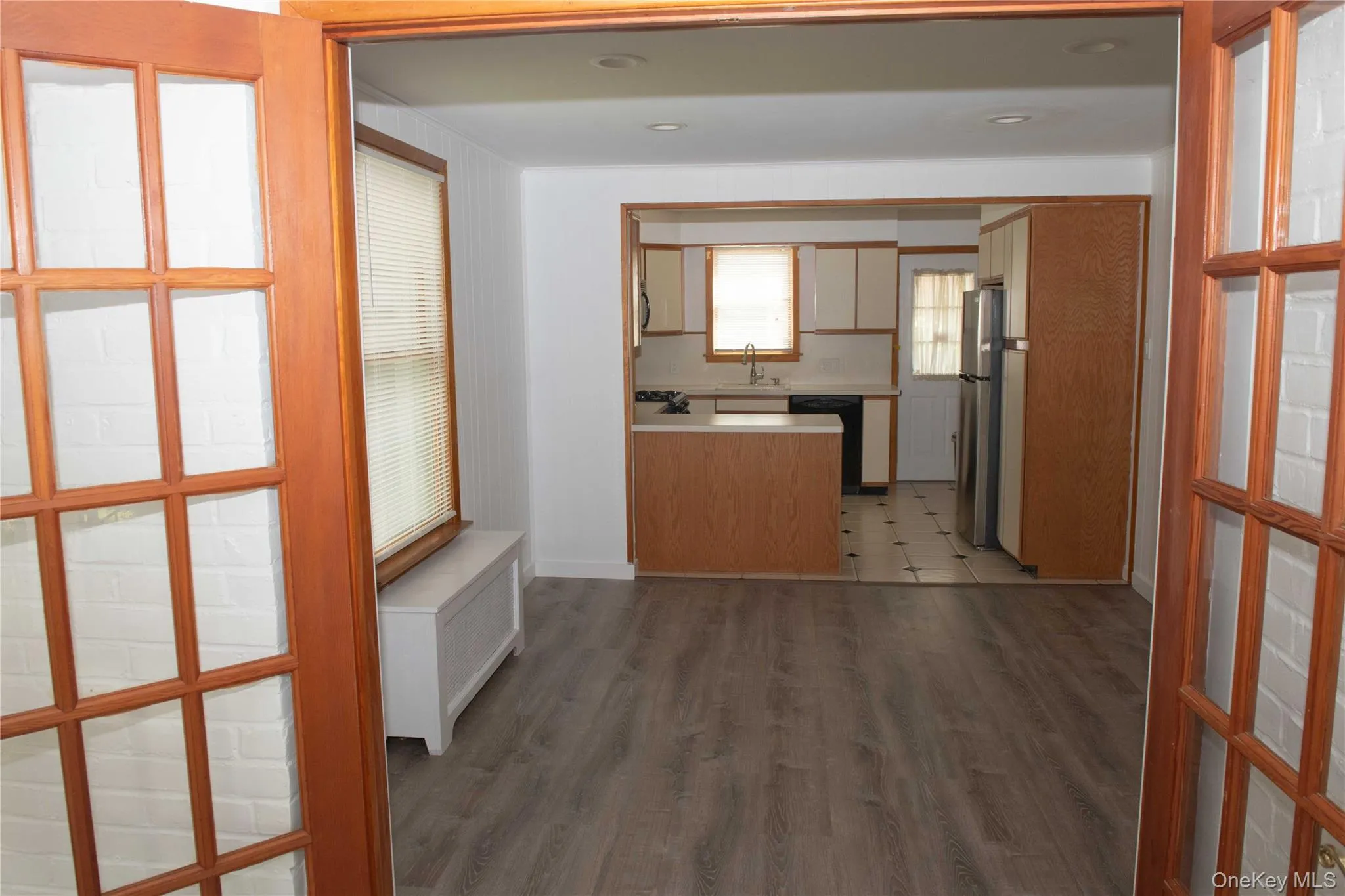 2445 Soper Avenue, Hempstead, NY, 4 Bedrooms Bedrooms, 8 Rooms Rooms,2 BathroomsBathrooms,Residential,For Rent,Soper,0,1012585 2445 Soper Avenue, Hempstead, NY, 4 Bedrooms Bedrooms, 8 Rooms Rooms,2 BathroomsBathrooms,Residential,For Rent,Soper,0,1012585