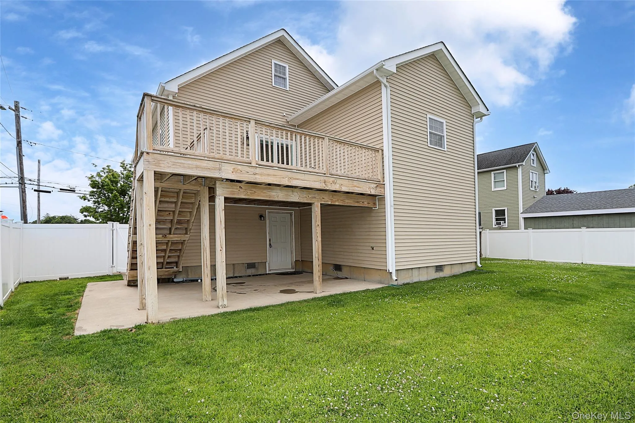 370 Rider Avenue, Brookhaven, NY, 3 Bedrooms Bedrooms, 8 Rooms Rooms,2 BathroomsBathrooms,Residential,For Rent,Rider,0,1012587 370 Rider Avenue, Brookhaven, NY, 3 Bedrooms Bedrooms, 8 Rooms Rooms,2 BathroomsBathrooms,Residential,For Rent,Rider,0,1012587