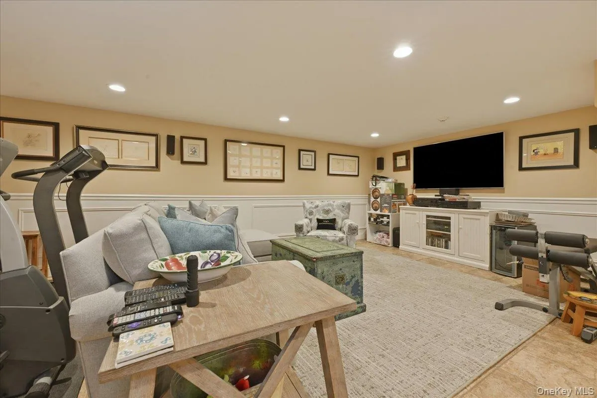 42 Mc Lane Drive, Huntington, NY, 3 Bedrooms Bedrooms, 8 Rooms Rooms,3 BathroomsBathrooms,Residential,For Rent,Mc Lane,0,KEY1012588 42 Mc Lane Drive, Huntington, NY, 3 Bedrooms Bedrooms, 8 Rooms Rooms,3 BathroomsBathrooms,Residential,For Rent,Mc Lane,0,KEY1012588