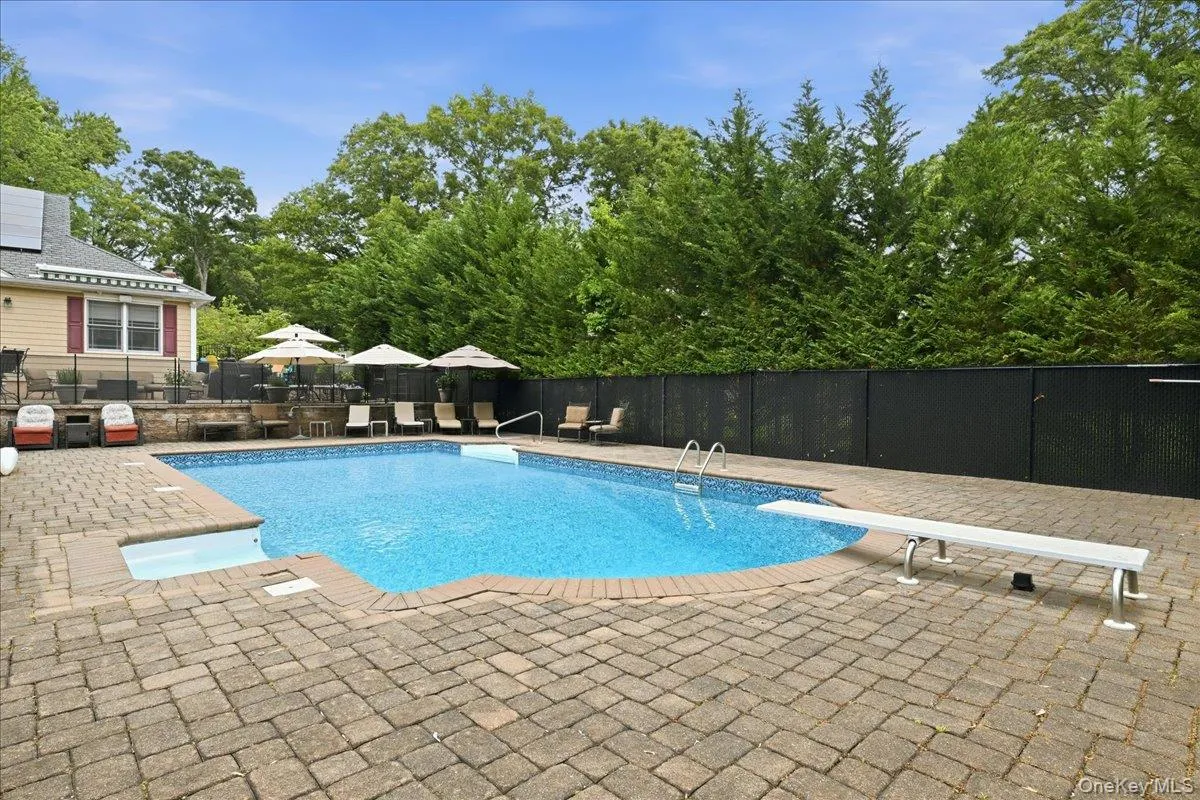In-ground Saltwater Pool In-ground Saltwater Pool