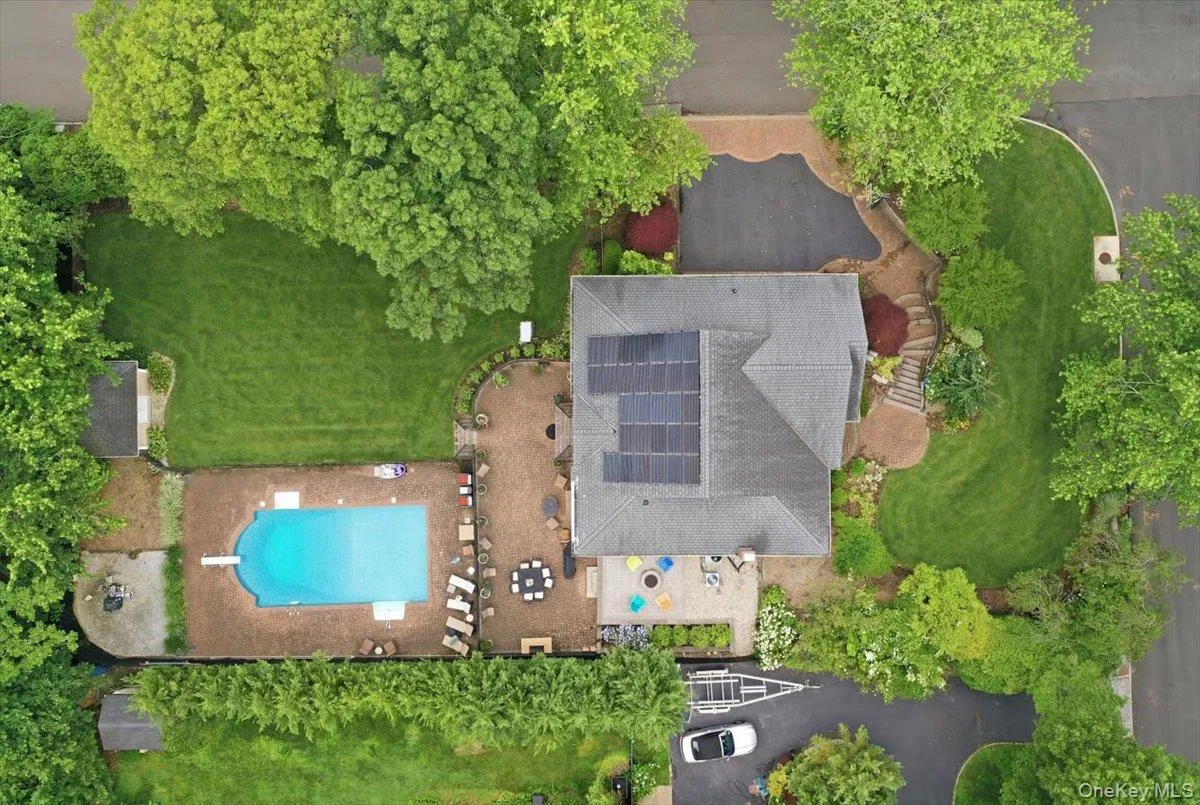 42 Mc Lane Drive, Huntington, NY, 3 Bedrooms Bedrooms, 8 Rooms Rooms,3 BathroomsBathrooms,Residential,For Rent,Mc Lane,0,KEY1012588 42 Mc Lane Drive, Huntington, NY, 3 Bedrooms Bedrooms, 8 Rooms Rooms,3 BathroomsBathrooms,Residential,For Rent,Mc Lane,0,KEY1012588