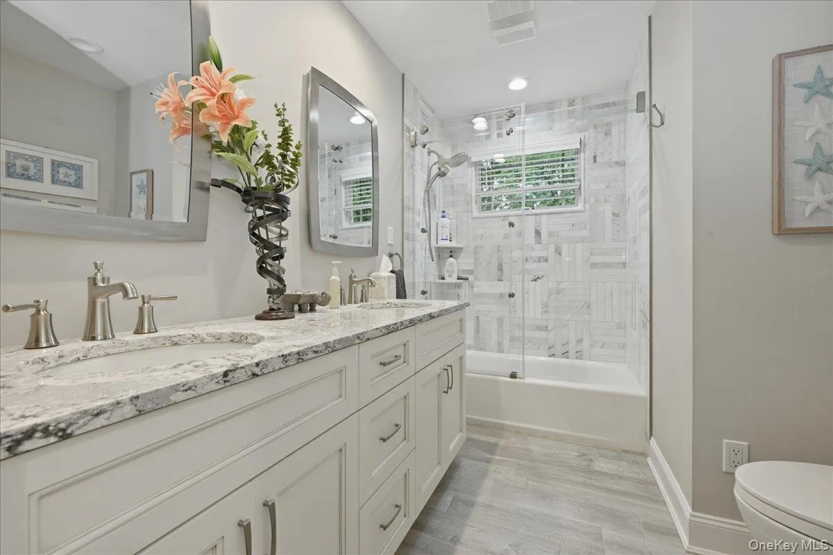 Bathroom 1 Bathroom 1