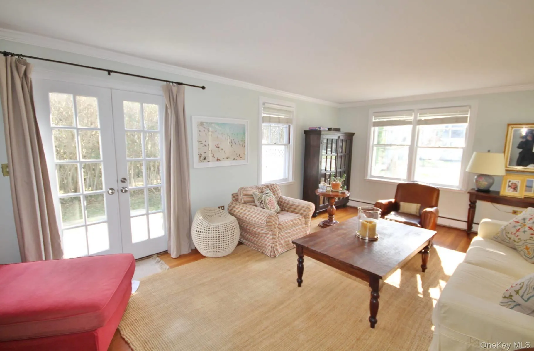 45 Cooper Street, Southampton, NY, 3 Bedrooms Bedrooms, 7 Rooms Rooms,2 BathroomsBathrooms,Residential Lease,For Rent,Cooper,0,1012593 45 Cooper Street, Southampton, NY, 3 Bedrooms Bedrooms, 7 Rooms Rooms,2 BathroomsBathrooms,Residential Lease,For Rent,Cooper,0,1012593