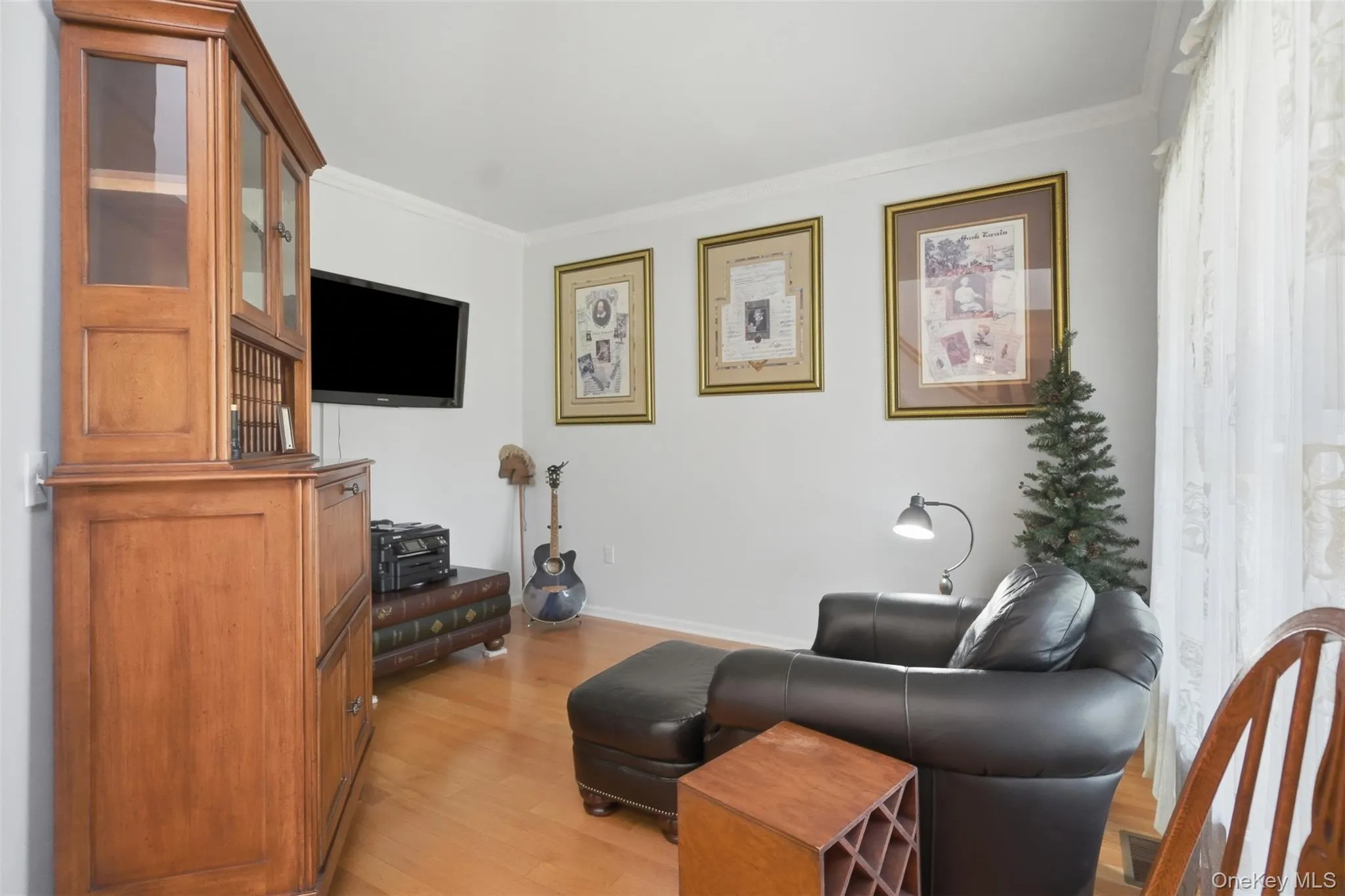 2 Gatehouse Place, Montgomery, NY, 4 Bedrooms Bedrooms, 8 Rooms Rooms,2 BathroomsBathrooms,Residential,For Rent,Gatehouse,0,1012594 2 Gatehouse Place, Montgomery, NY, 4 Bedrooms Bedrooms, 8 Rooms Rooms,2 BathroomsBathrooms,Residential,For Rent,Gatehouse,0,1012594