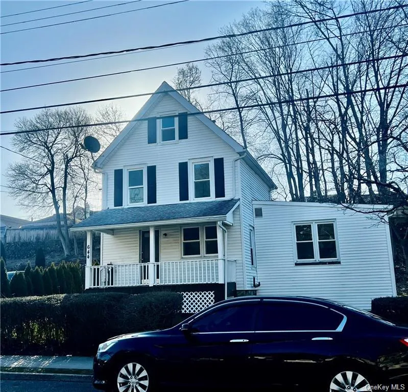 644 Harrison Avenue, Peekskill, NY, 3 Bedrooms Bedrooms, 5 Rooms Rooms,1 BathroomBathrooms,Residential Lease,For Rent,Harrison,0,1012595 644 Harrison Avenue, Peekskill, NY, 3 Bedrooms Bedrooms, 5 Rooms Rooms,1 BathroomBathrooms,Residential Lease,For Rent,Harrison,0,1012595