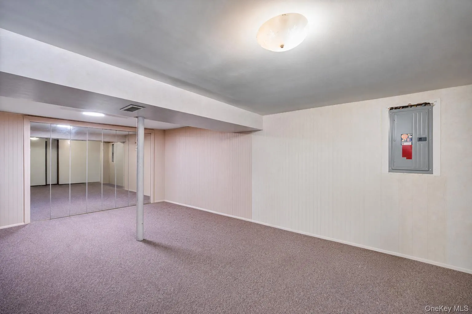 8 Wantagh Avenue, Islip, NY, 4 Bedrooms Bedrooms, 8 Rooms Rooms,2 BathroomsBathrooms,Residential,For Rent,Wantagh,0,KEY1012597 8 Wantagh Avenue, Islip, NY, 4 Bedrooms Bedrooms, 8 Rooms Rooms,2 BathroomsBathrooms,Residential,For Rent,Wantagh,0,KEY1012597