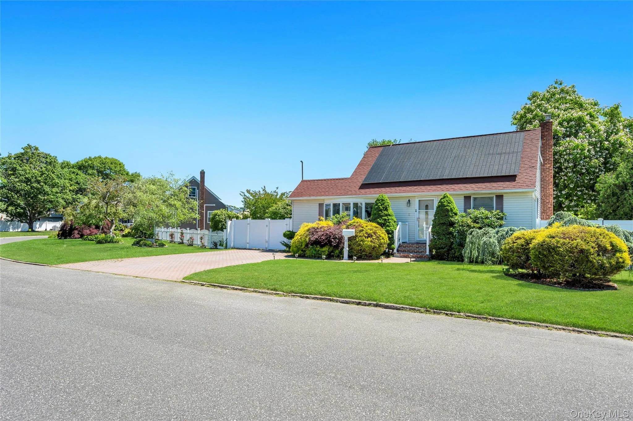 8 Wantagh Avenue, Islip, NY, 4 Bedrooms Bedrooms, 8 Rooms Rooms,2 BathroomsBathrooms,Residential,For Rent,Wantagh,0,KEY1012597 8 Wantagh Avenue, Islip, NY, 4 Bedrooms Bedrooms, 8 Rooms Rooms,2 BathroomsBathrooms,Residential,For Rent,Wantagh,0,KEY1012597