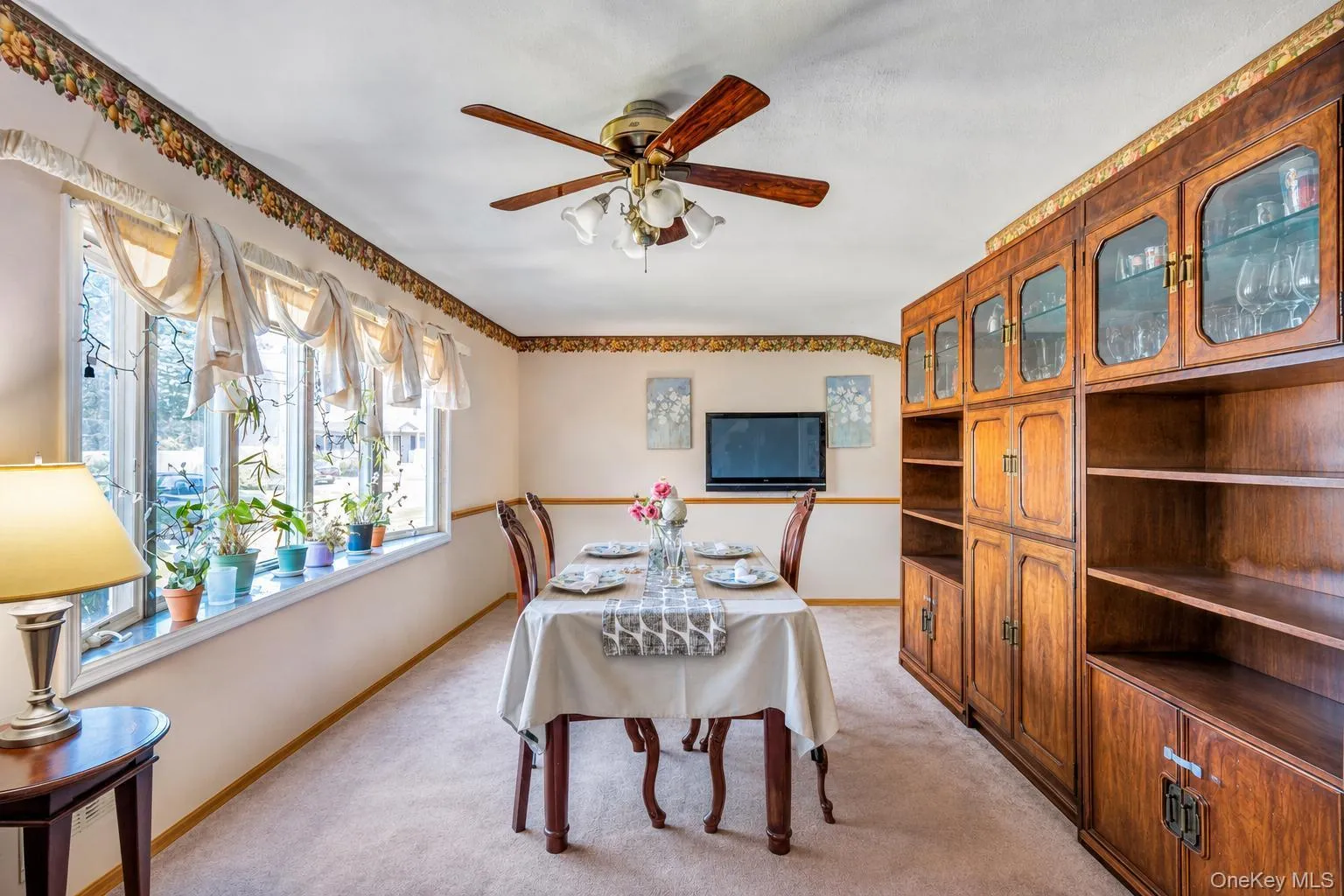 8 Wantagh Avenue, Islip, NY, 4 Bedrooms Bedrooms, 8 Rooms Rooms,2 BathroomsBathrooms,Residential,For Rent,Wantagh,0,KEY1012597 8 Wantagh Avenue, Islip, NY, 4 Bedrooms Bedrooms, 8 Rooms Rooms,2 BathroomsBathrooms,Residential,For Rent,Wantagh,0,KEY1012597