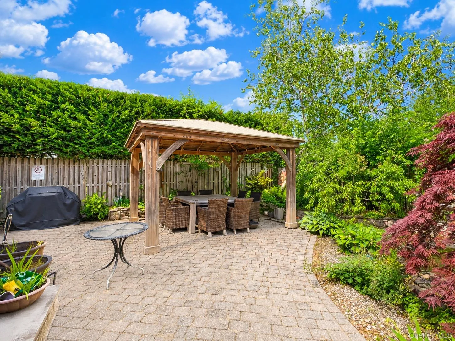 15 Anita Place, Oyster Bay, NY, 4 Bedrooms Bedrooms, 8 Rooms Rooms,3 BathroomsBathrooms,Residential,For Rent,Anita,0,1012598 15 Anita Place, Oyster Bay, NY, 4 Bedrooms Bedrooms, 8 Rooms Rooms,3 BathroomsBathrooms,Residential,For Rent,Anita,0,1012598