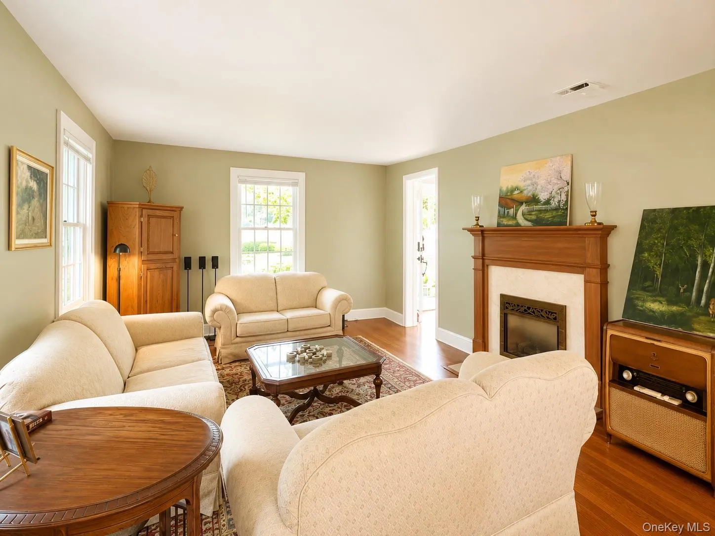 15 Anita Place, Oyster Bay, NY, 4 Bedrooms Bedrooms, 8 Rooms Rooms,3 BathroomsBathrooms,Residential,For Rent,Anita,0,1012598 15 Anita Place, Oyster Bay, NY, 4 Bedrooms Bedrooms, 8 Rooms Rooms,3 BathroomsBathrooms,Residential,For Rent,Anita,0,1012598