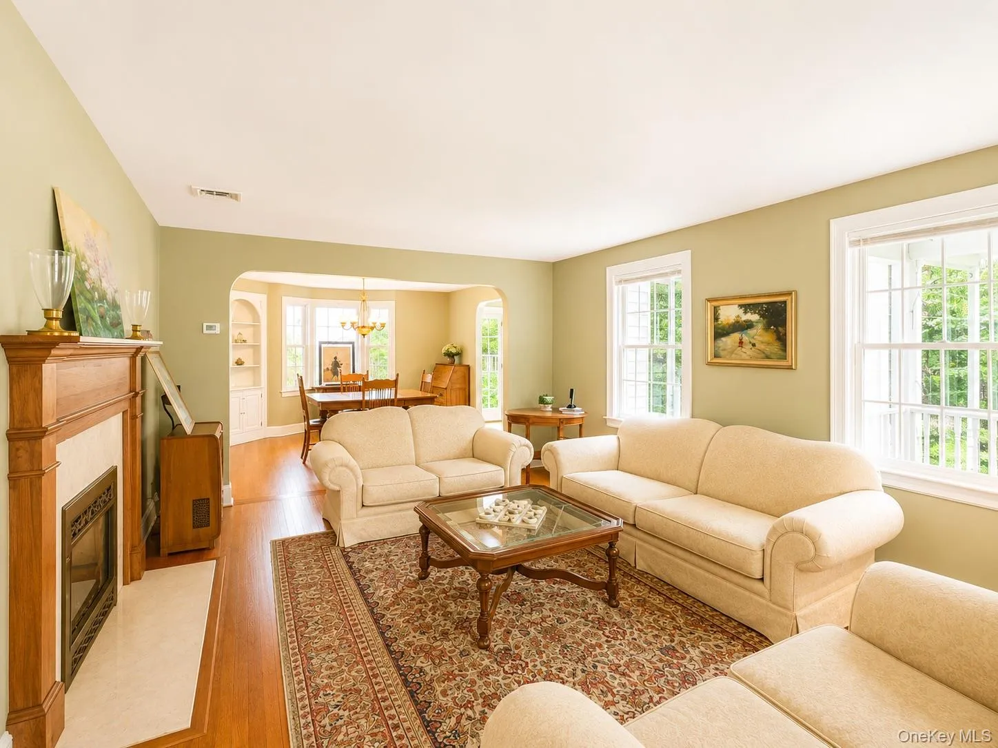 15 Anita Place, Oyster Bay, NY, 4 Bedrooms Bedrooms, 8 Rooms Rooms,3 BathroomsBathrooms,Residential,For Rent,Anita,0,1012598 15 Anita Place, Oyster Bay, NY, 4 Bedrooms Bedrooms, 8 Rooms Rooms,3 BathroomsBathrooms,Residential,For Rent,Anita,0,1012598