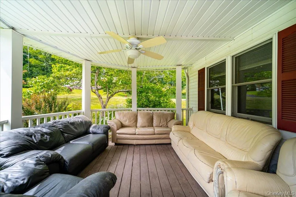 1 Cindy Lane, Woodbury, NY, 5 Bedrooms Bedrooms, 9 Rooms Rooms,4 BathroomsBathrooms,Residential,For Rent,Cindy,0,1012601 1 Cindy Lane, Woodbury, NY, 5 Bedrooms Bedrooms, 9 Rooms Rooms,4 BathroomsBathrooms,Residential,For Rent,Cindy,0,1012601