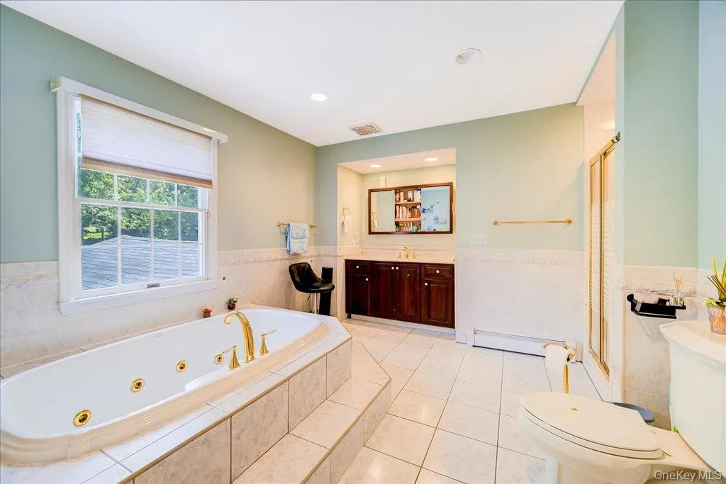 1 Cindy Lane, Woodbury, NY, 5 Bedrooms Bedrooms, 9 Rooms Rooms,4 BathroomsBathrooms,Residential,For Rent,Cindy,0,1012601 1 Cindy Lane, Woodbury, NY, 5 Bedrooms Bedrooms, 9 Rooms Rooms,4 BathroomsBathrooms,Residential,For Rent,Cindy,0,1012601