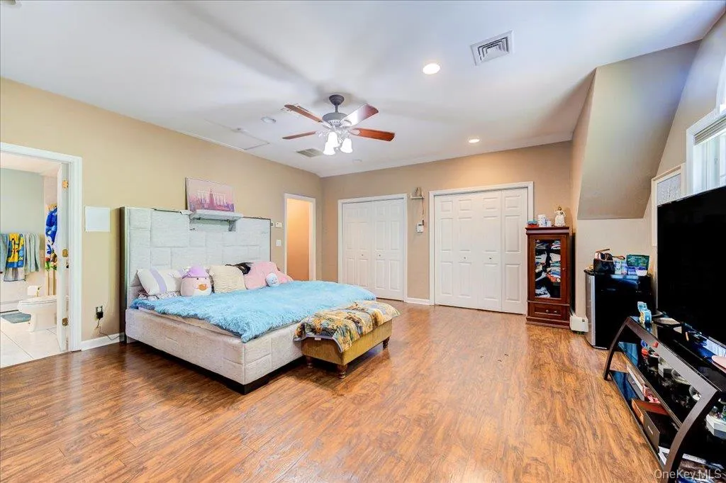 1 Cindy Lane, Woodbury, NY, 5 Bedrooms Bedrooms, 9 Rooms Rooms,4 BathroomsBathrooms,Residential,For Rent,Cindy,0,1012601 1 Cindy Lane, Woodbury, NY, 5 Bedrooms Bedrooms, 9 Rooms Rooms,4 BathroomsBathrooms,Residential,For Rent,Cindy,0,1012601