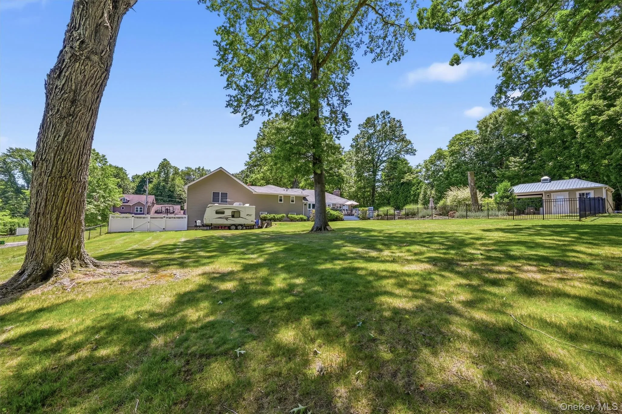 6 Biret Drive, Ramapo, NY, 5 Bedrooms Bedrooms, 10 Rooms Rooms,3 BathroomsBathrooms,Residential,For Rent,Biret,0,1012603 6 Biret Drive, Ramapo, NY, 5 Bedrooms Bedrooms, 10 Rooms Rooms,3 BathroomsBathrooms,Residential,For Rent,Biret,0,1012603