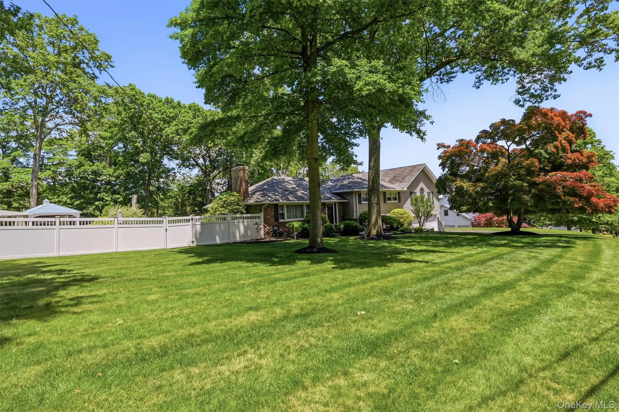 6 Biret Drive, Ramapo, NY, 5 Bedrooms Bedrooms, 10 Rooms Rooms,3 BathroomsBathrooms,Residential,For Rent,Biret,0,1012603 6 Biret Drive, Ramapo, NY, 5 Bedrooms Bedrooms, 10 Rooms Rooms,3 BathroomsBathrooms,Residential,For Rent,Biret,0,1012603
