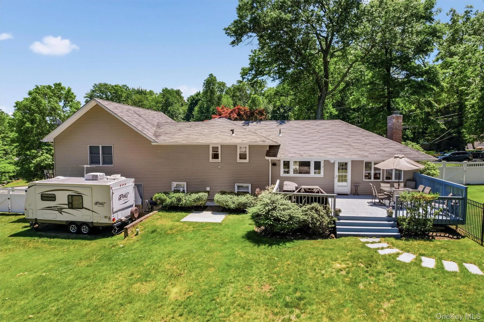 6 Biret Drive, Ramapo, NY, 5 Bedrooms Bedrooms, 10 Rooms Rooms,3 BathroomsBathrooms,Residential,For Rent,Biret,0,1012603 6 Biret Drive, Ramapo, NY, 5 Bedrooms Bedrooms, 10 Rooms Rooms,3 BathroomsBathrooms,Residential,For Rent,Biret,0,1012603