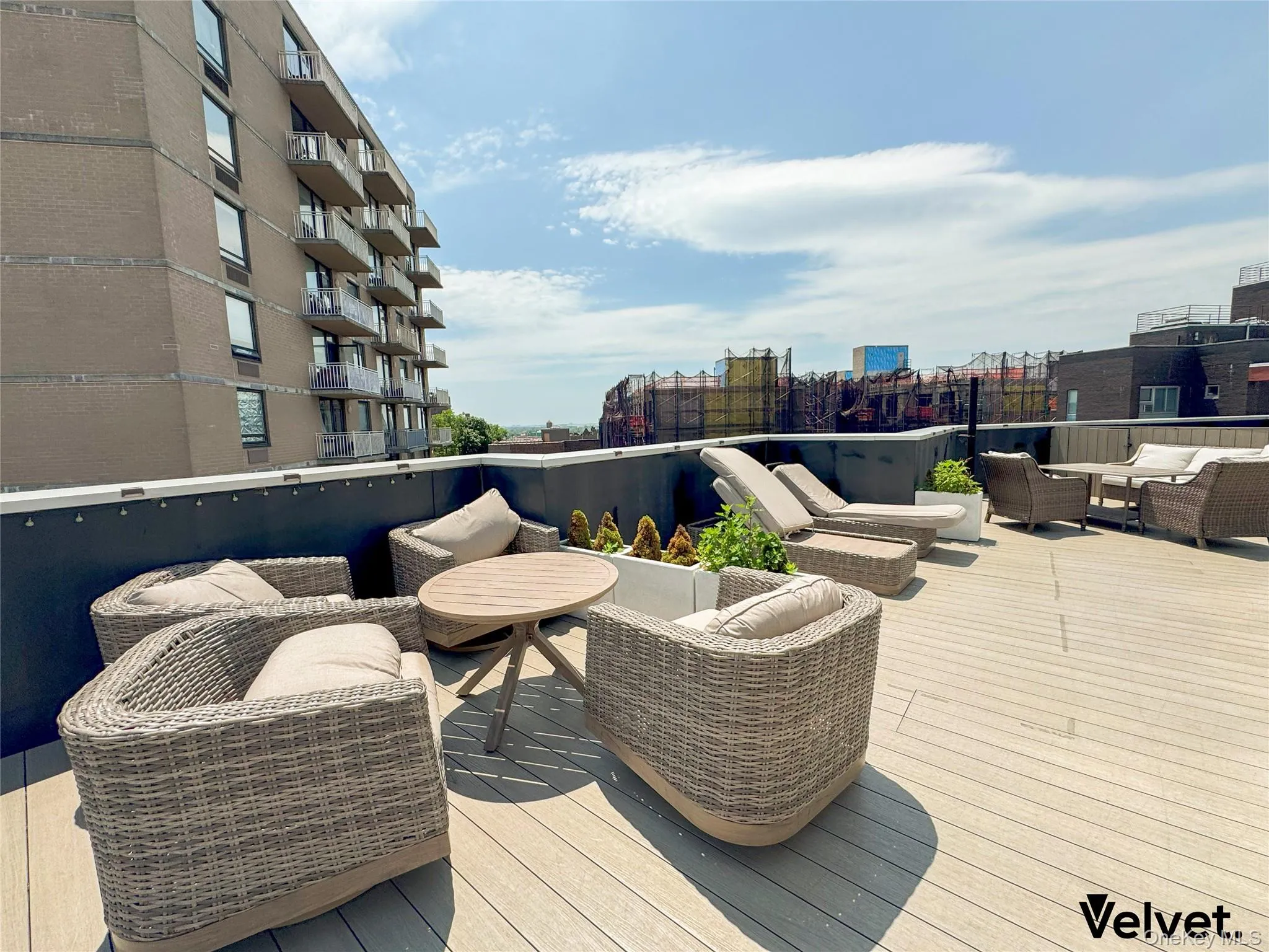11617 Grosvenor Lane, New York, NY, 1 Bedroom Bedrooms, 3 Rooms Rooms,1 BathroomBathrooms,Residential Lease,For Rent,Grosvenor,0,1012605 11617 Grosvenor Lane, New York, NY, 1 Bedroom Bedrooms, 3 Rooms Rooms,1 BathroomBathrooms,Residential Lease,For Rent,Grosvenor,0,1012605