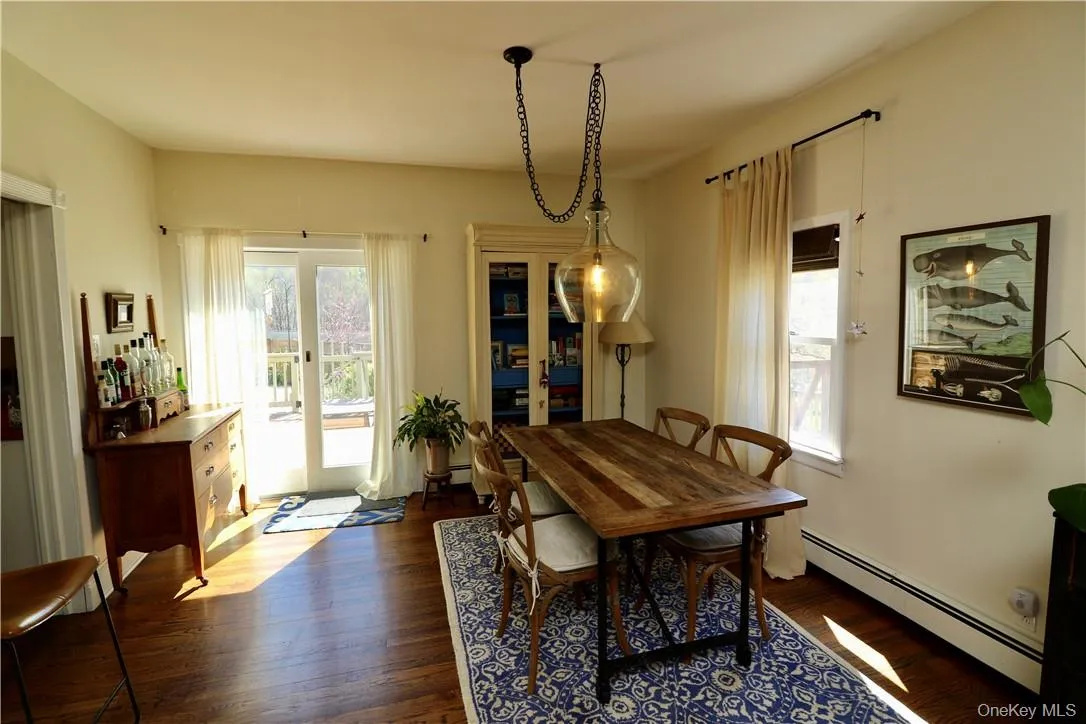 359 Cherry Street, Beacon, NY, 3 Bedrooms Bedrooms, 7 Rooms Rooms,1 BathroomBathrooms,Residential Lease,For Rent,Cherry,0,1012606 359 Cherry Street, Beacon, NY, 3 Bedrooms Bedrooms, 7 Rooms Rooms,1 BathroomBathrooms,Residential Lease,For Rent,Cherry,0,1012606