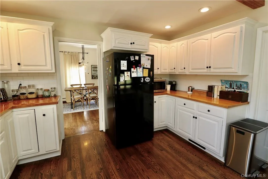 359 Cherry Street, Beacon, NY, 3 Bedrooms Bedrooms, 7 Rooms Rooms,1 BathroomBathrooms,Residential Lease,For Rent,Cherry,0,1012606 359 Cherry Street, Beacon, NY, 3 Bedrooms Bedrooms, 7 Rooms Rooms,1 BathroomBathrooms,Residential Lease,For Rent,Cherry,0,1012606